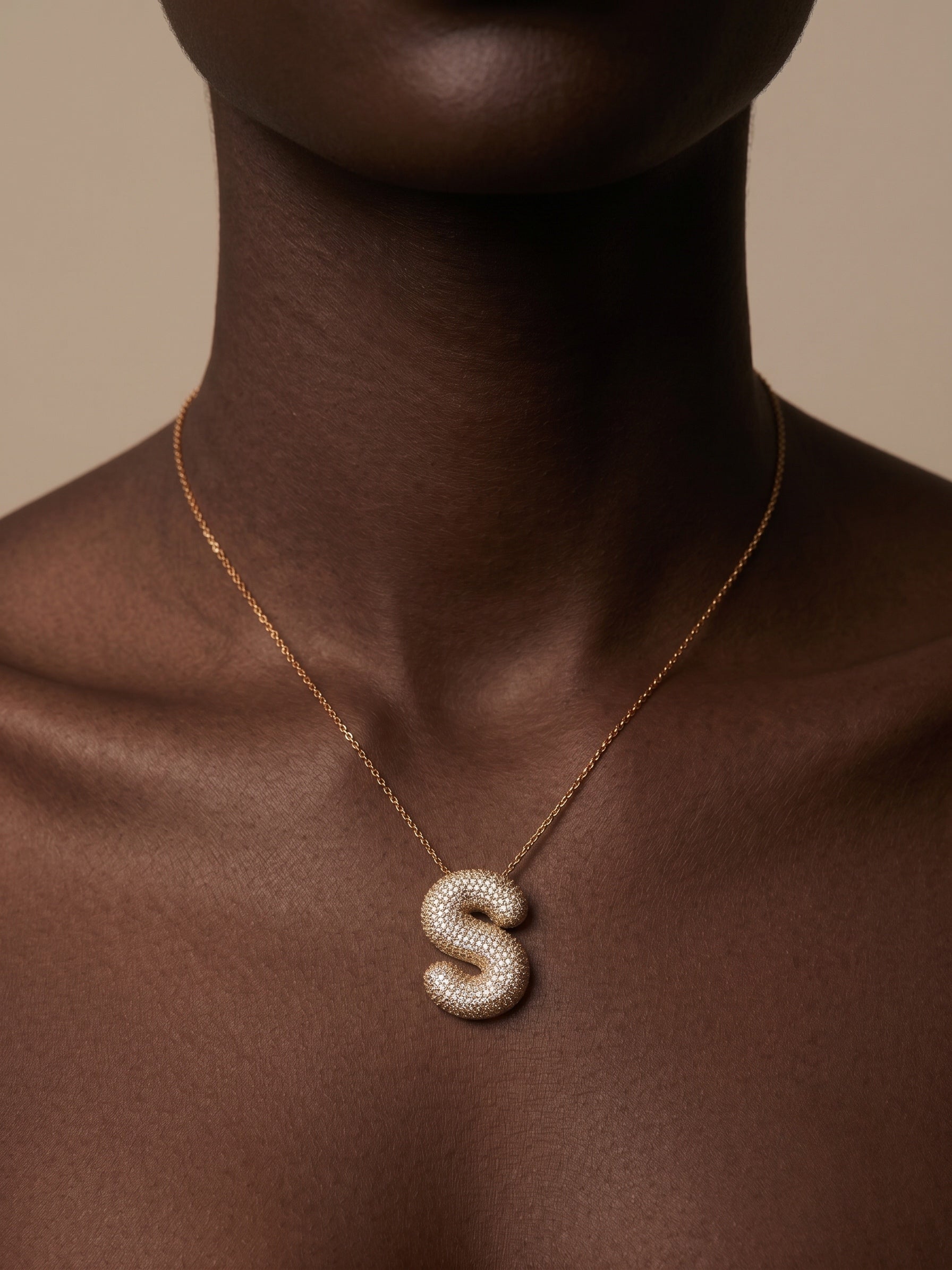 Collier Lettre Initial Glamour